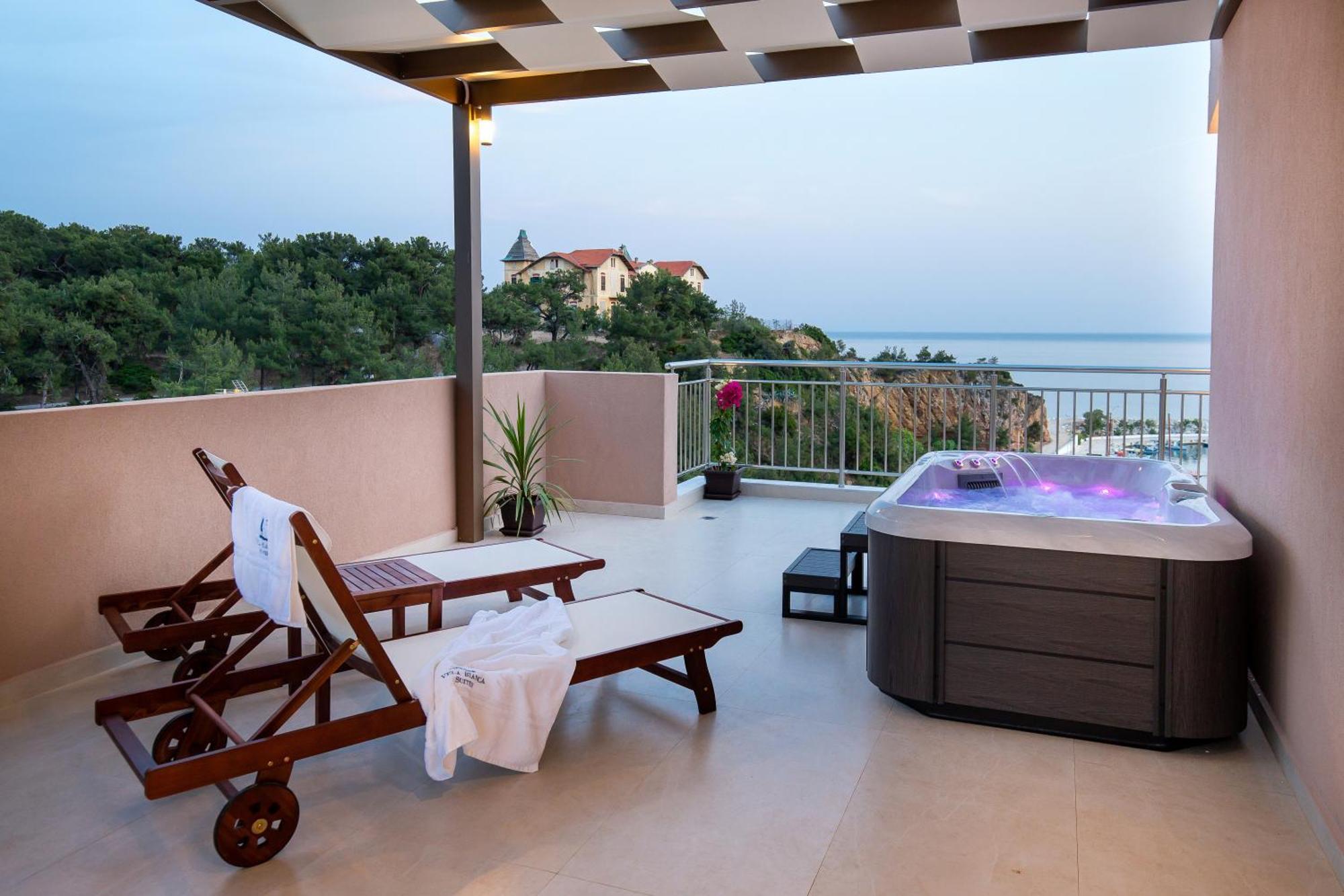 Vela Bianca Suites Limenaria  Extérieur photo